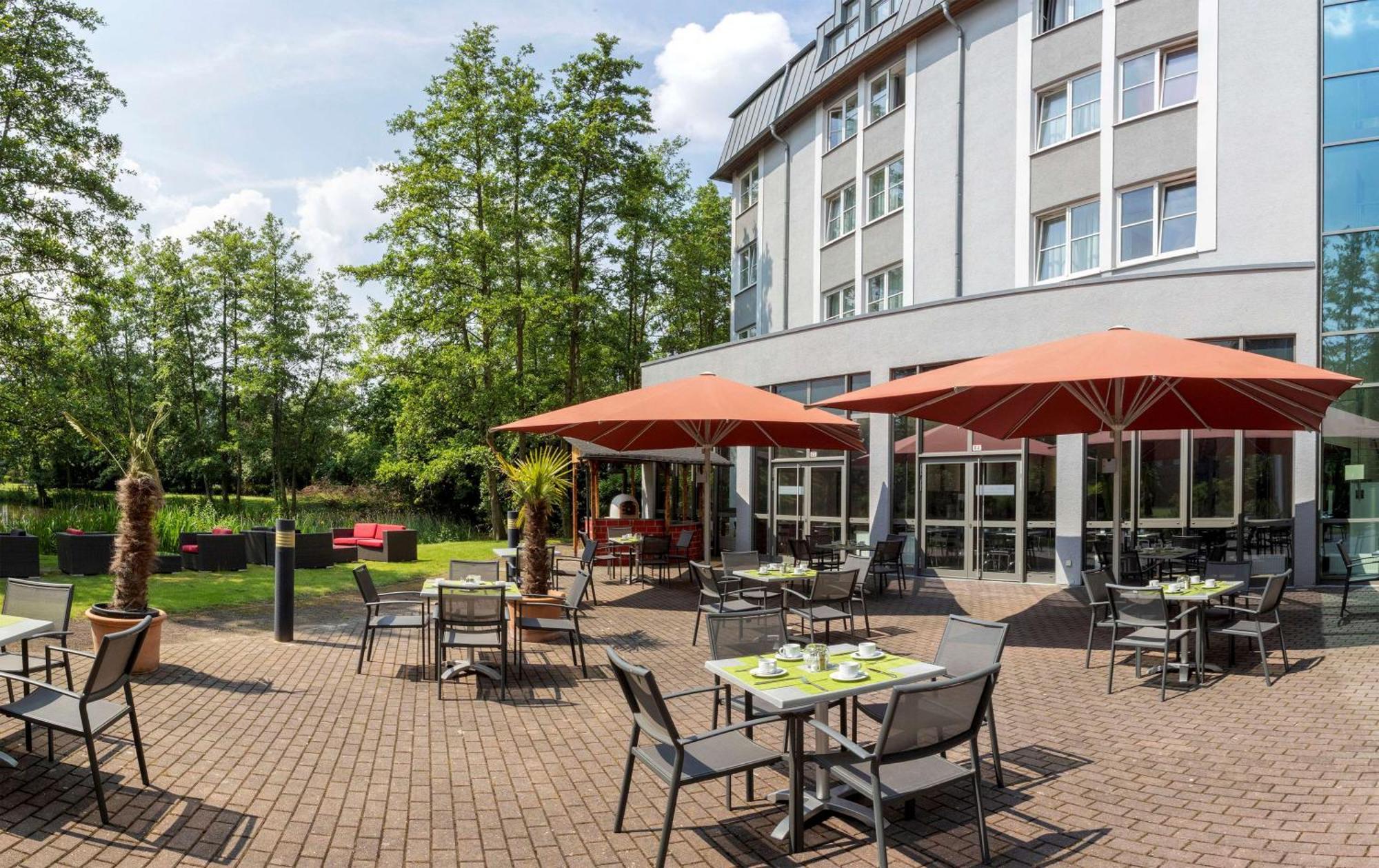 Hotel Dusseldorf Krefeld Affiliated By Melia Bagian luar foto
